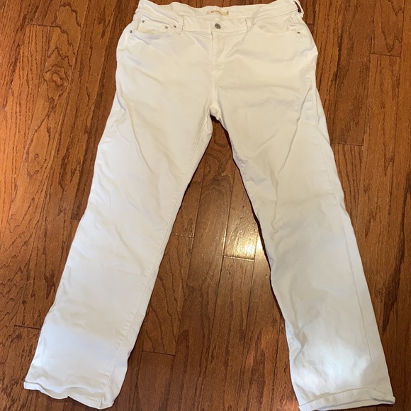Levi’s white jeans - Picture 4 of 6